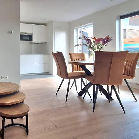 Miles Holiday home